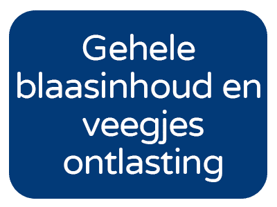 Gehele blaasinhoud en veegjes ontlasting